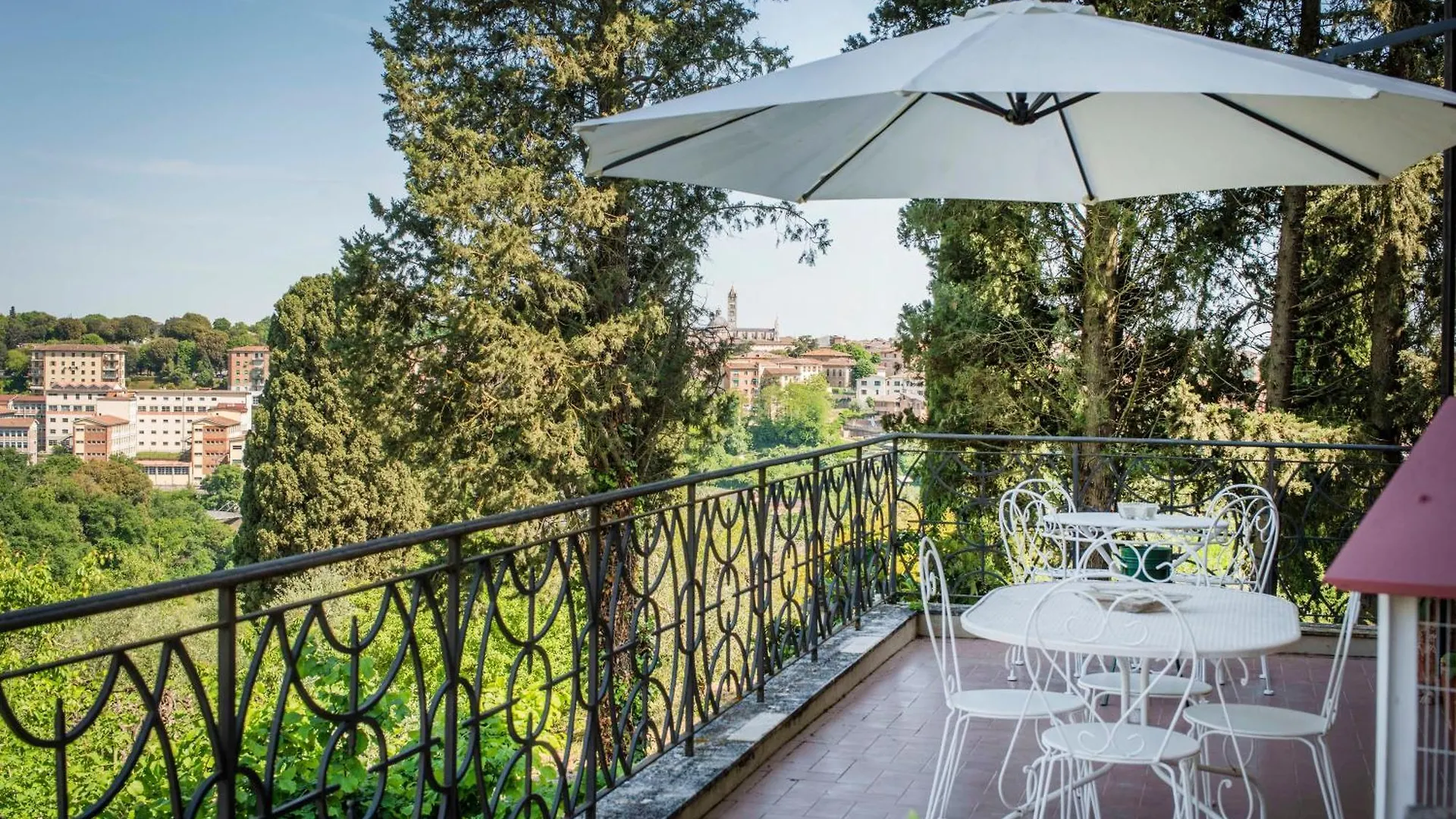 Villa Elvira 1931 Siena Apartment