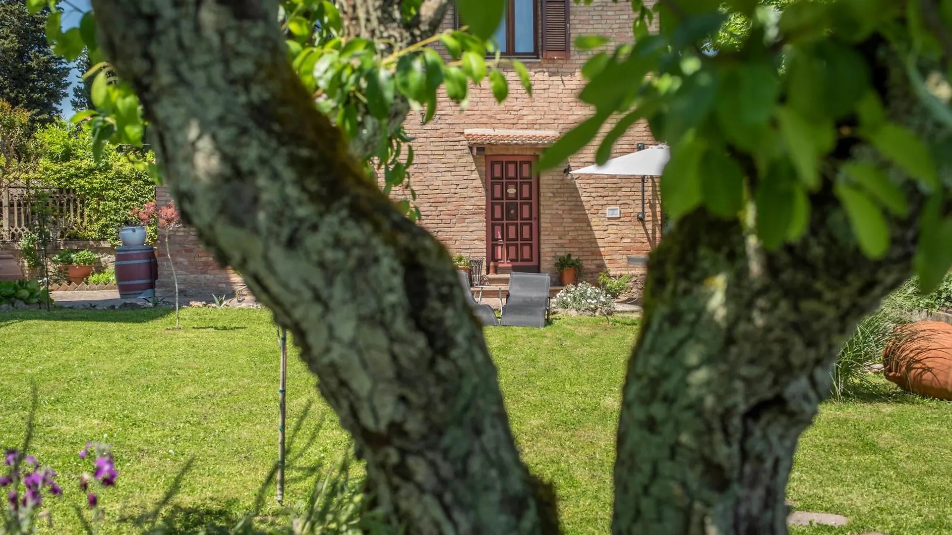 Apartment Villa Elvira 1931 Siena