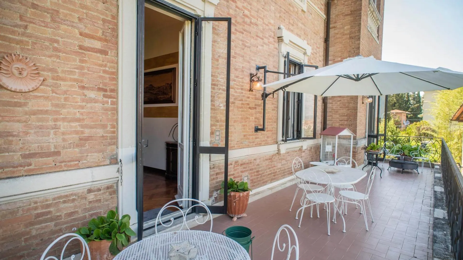 Apartment Villa Elvira 1931 Siena Italy